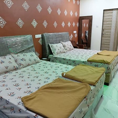 Atithi Home Stay Garudeshwar Bagian luar foto