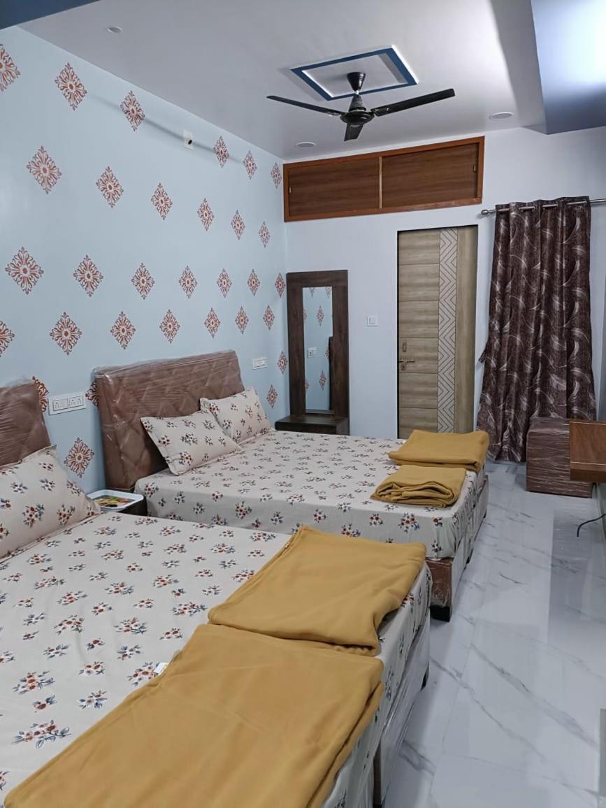 Atithi Home Stay Garudeshwar Bagian luar foto